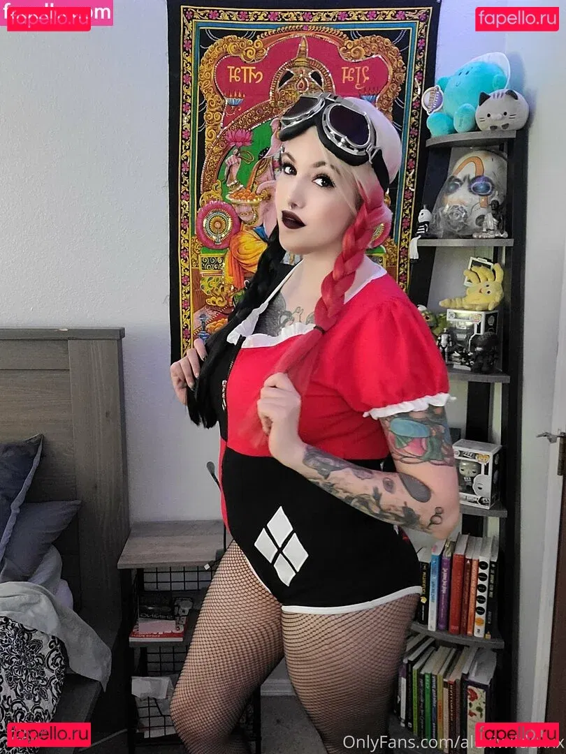 alexiwildexxx Onlyfans Photo Gallery 