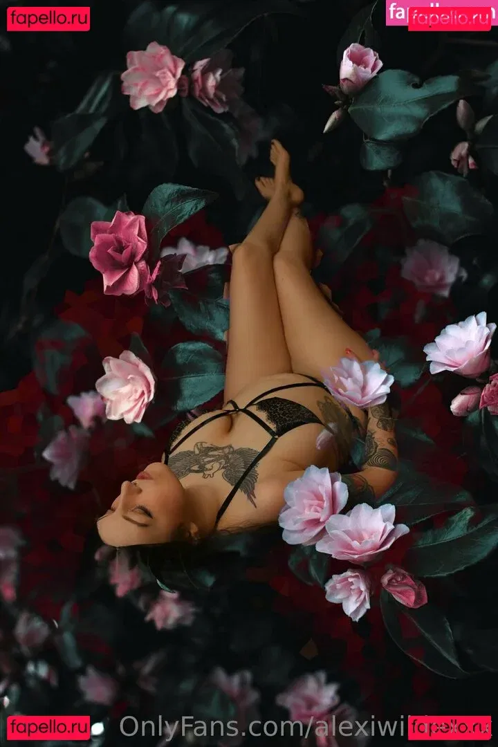 alexiwildexxx Onlyfans Photo Gallery 