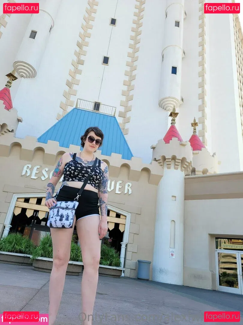 alexiwildexxx Onlyfans Photo Gallery 