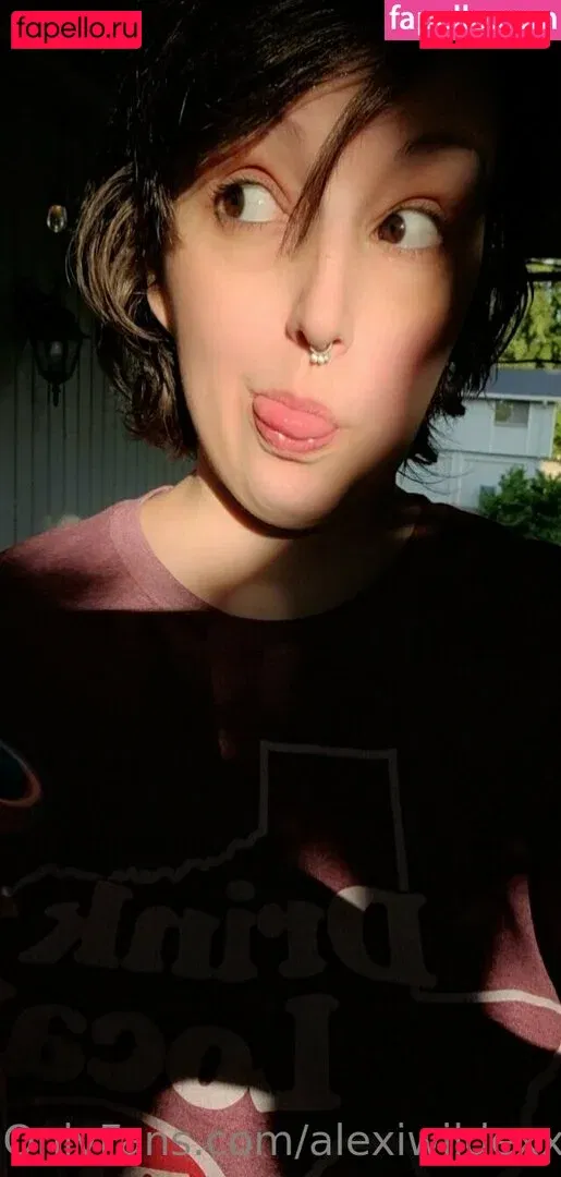 alexiwildexxx Onlyfans Photo Gallery 