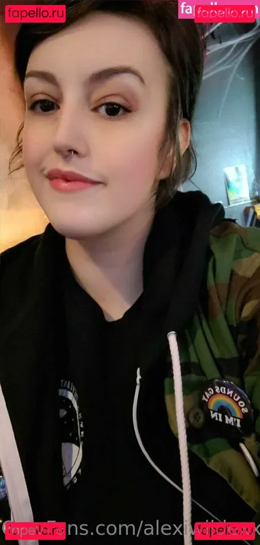 alexiwildexxx Onlyfans Photo Gallery 