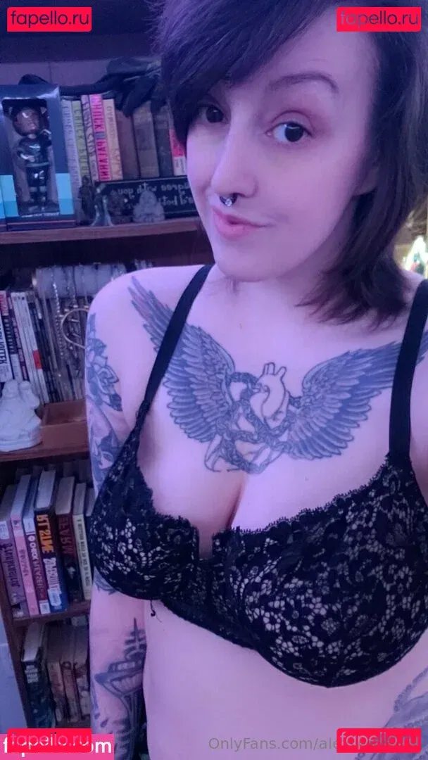 alexiwildexxx Onlyfans Photo Gallery 