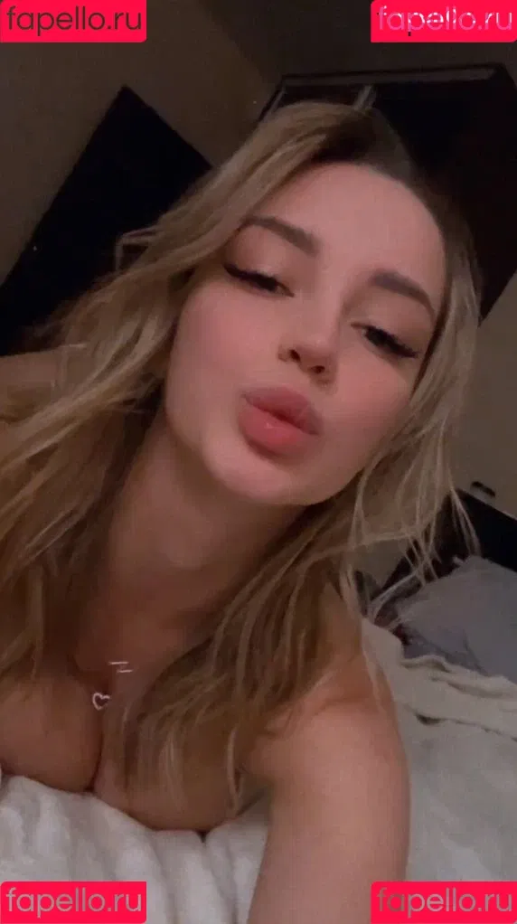 Mary Nabokova Onlyfans Photo Gallery 