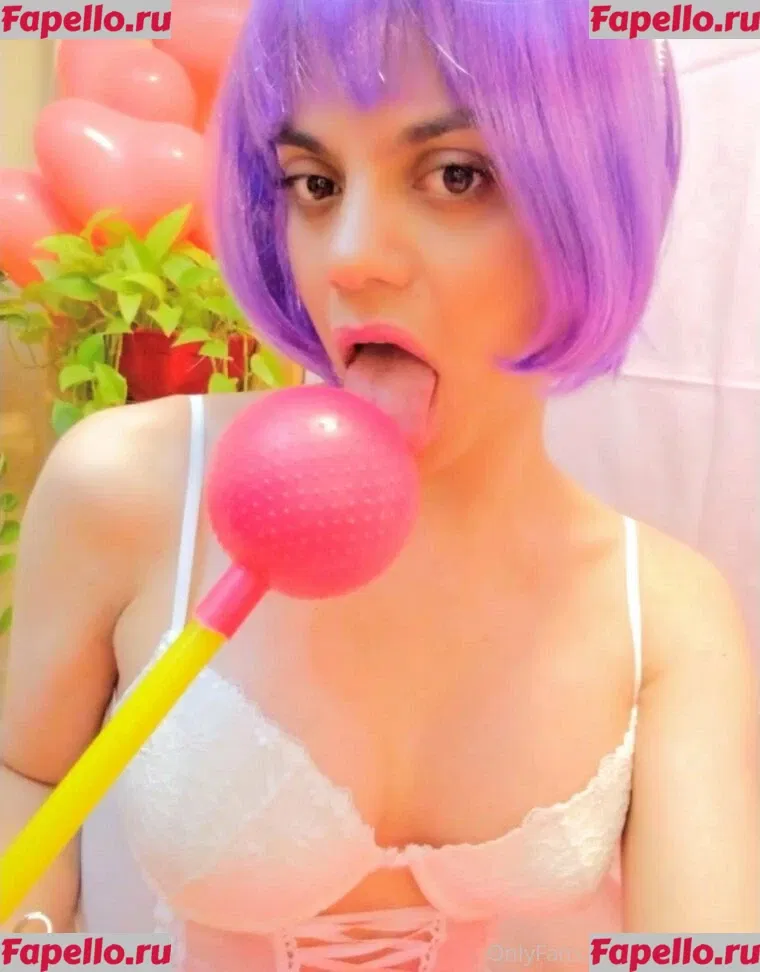 conamorlili Onlyfans Photo Gallery 