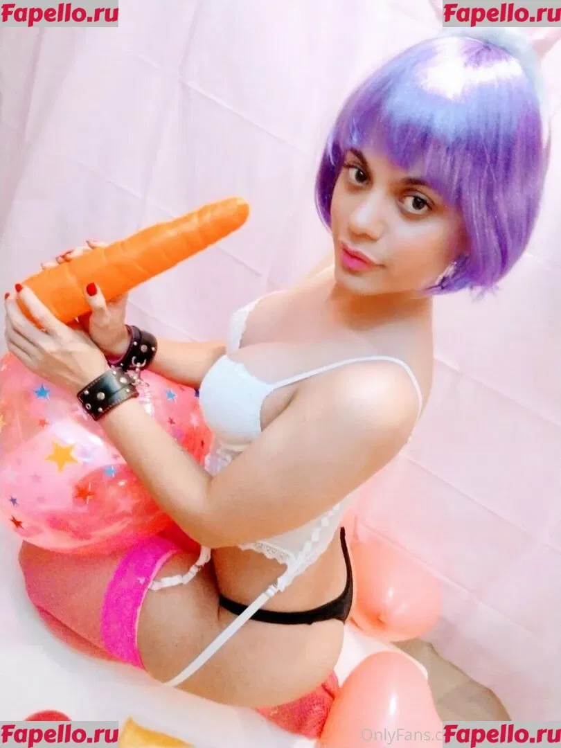 conamorlili Onlyfans Photo Gallery 
