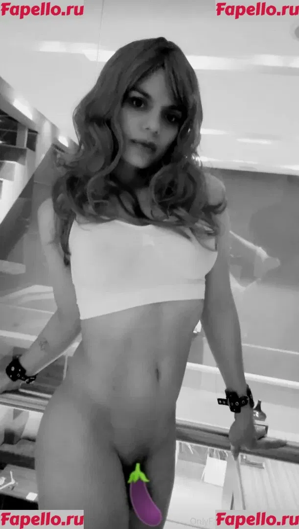 conamorlili Onlyfans Photo Gallery 