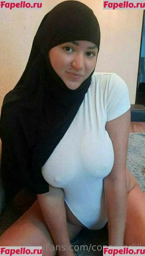 conamorlili Onlyfans Photo Gallery 