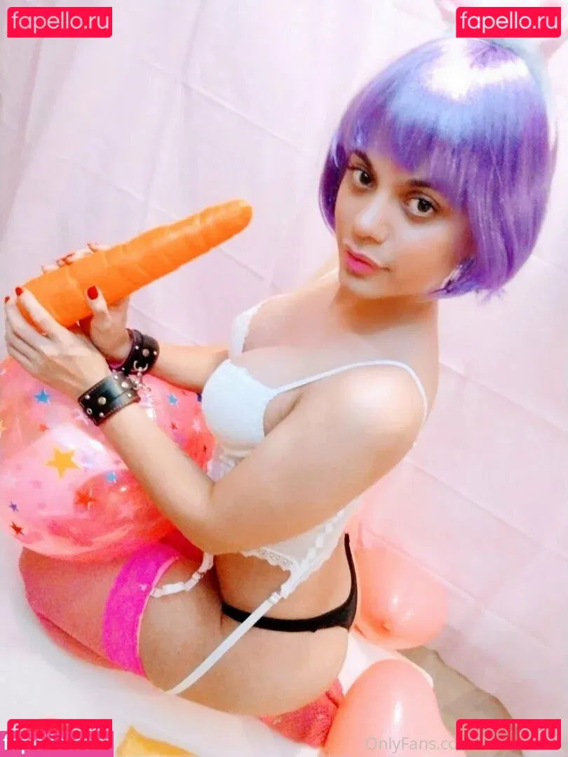 conamorlili Onlyfans Photo Gallery 