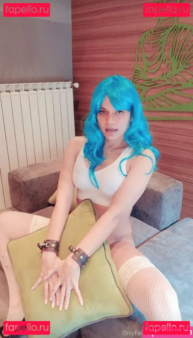 conamorlili Onlyfans Photo Gallery 