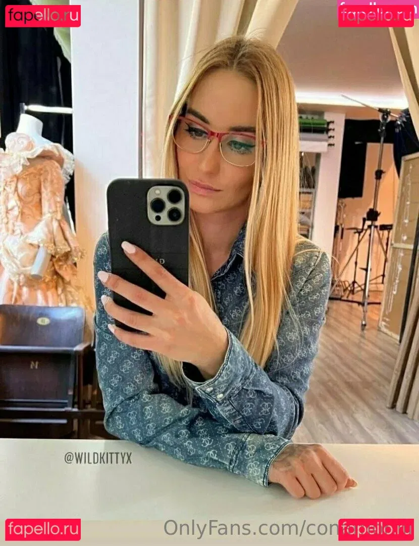 conamorlili Onlyfans Photo Gallery 