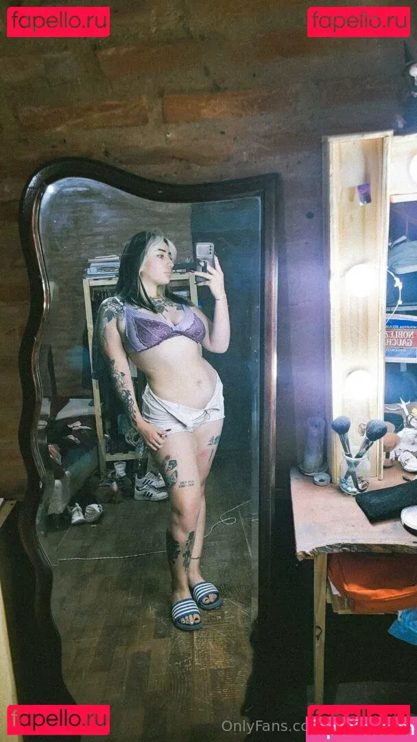 conamorlili Onlyfans Photo Gallery 