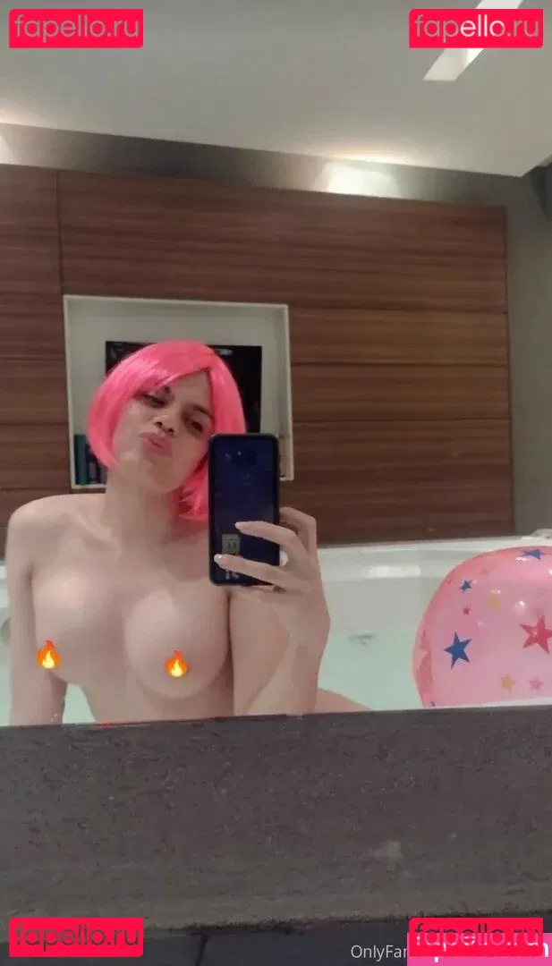 conamorlili Onlyfans Photo Gallery 