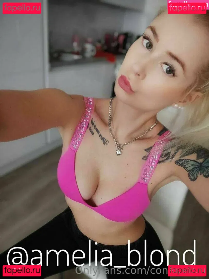conamorlili Onlyfans Photo Gallery 