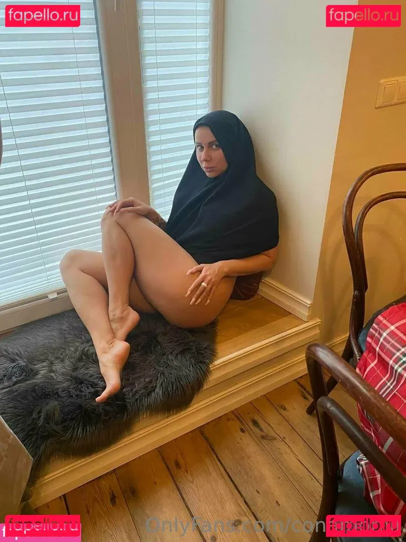 conamorlili Onlyfans Photo Gallery 