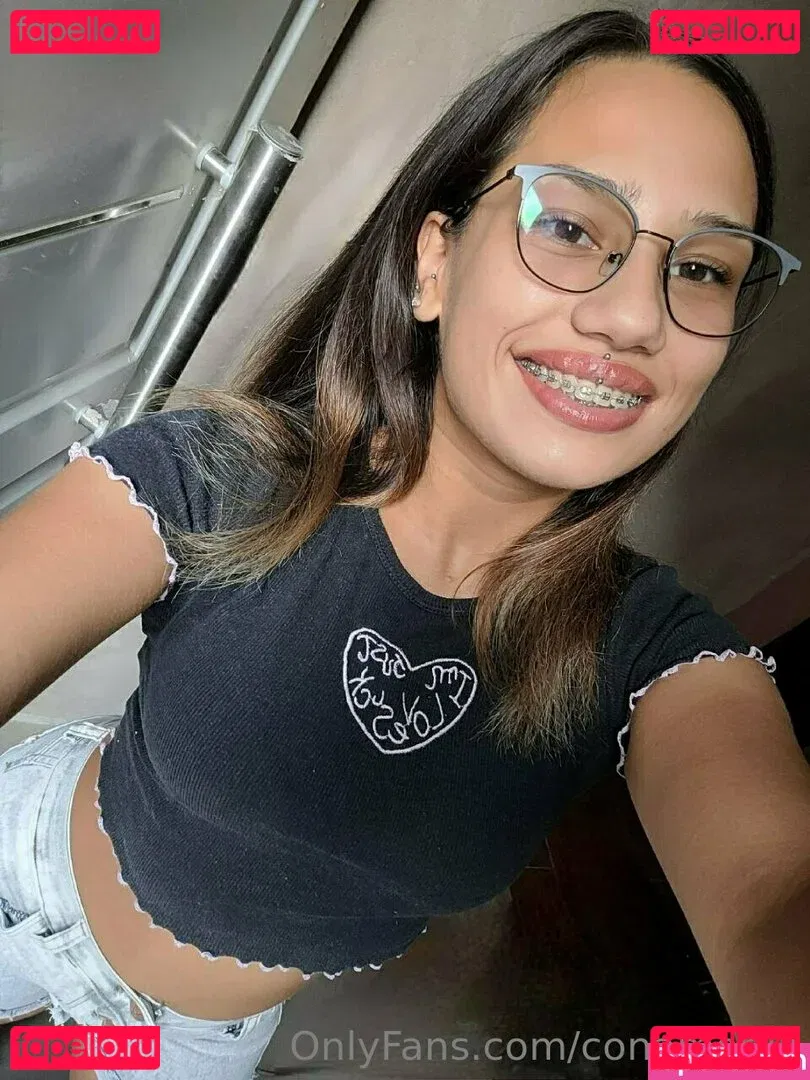 conamorlili Onlyfans Photo Gallery 