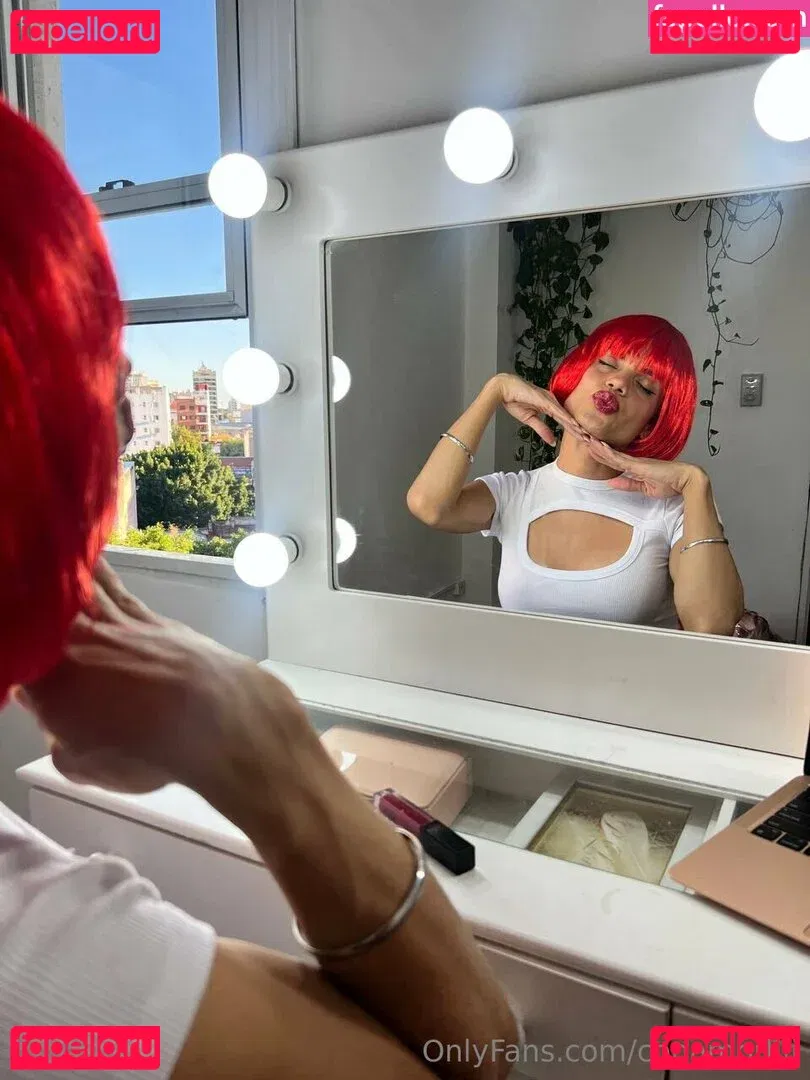 conamorlili Onlyfans Photo Gallery 