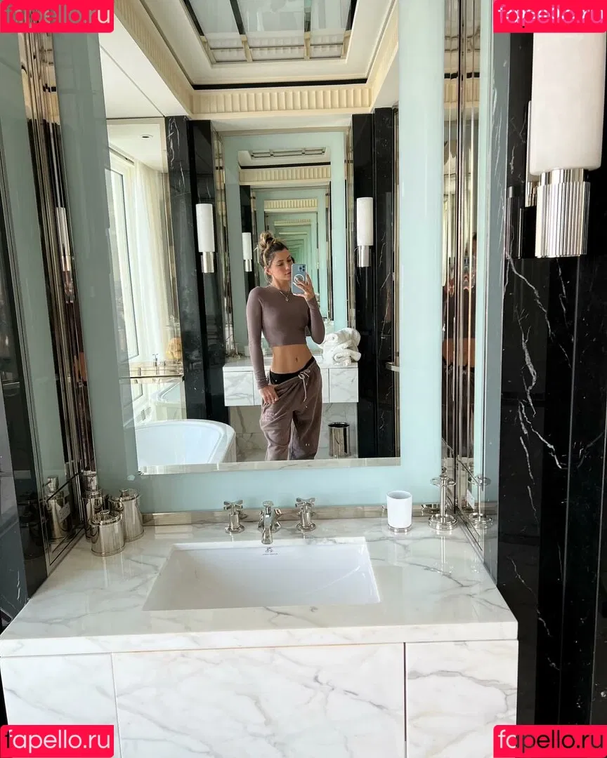 Abby Wetherington Onlyfans Photo Gallery 