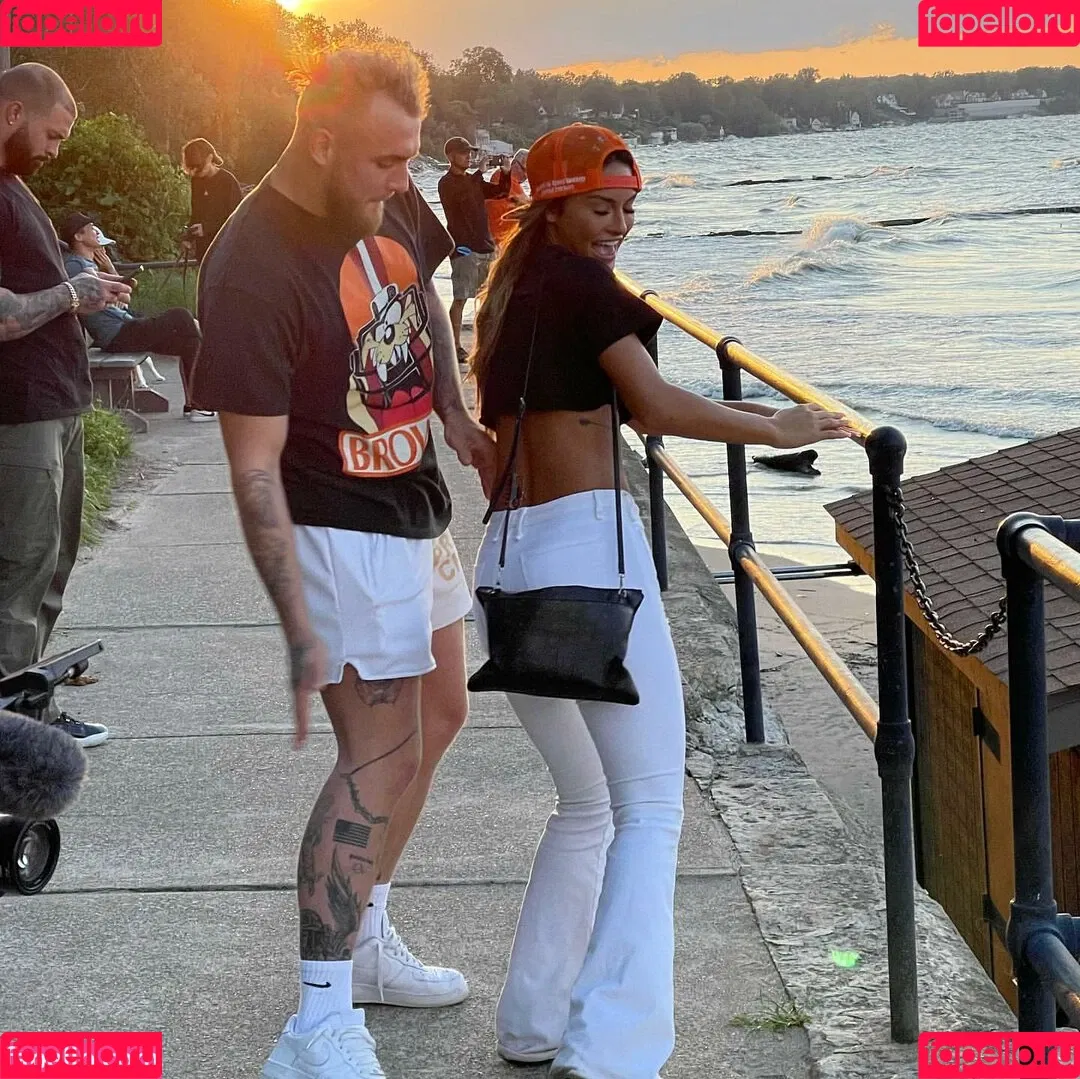Abby Wetherington Onlyfans Photo Gallery 