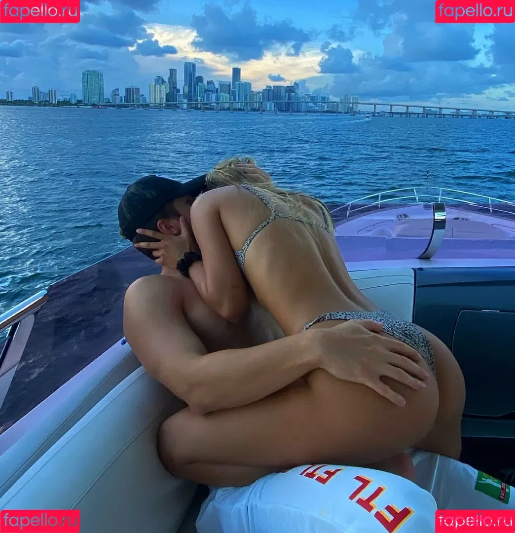 Abby Wetherington Onlyfans Photo Gallery 