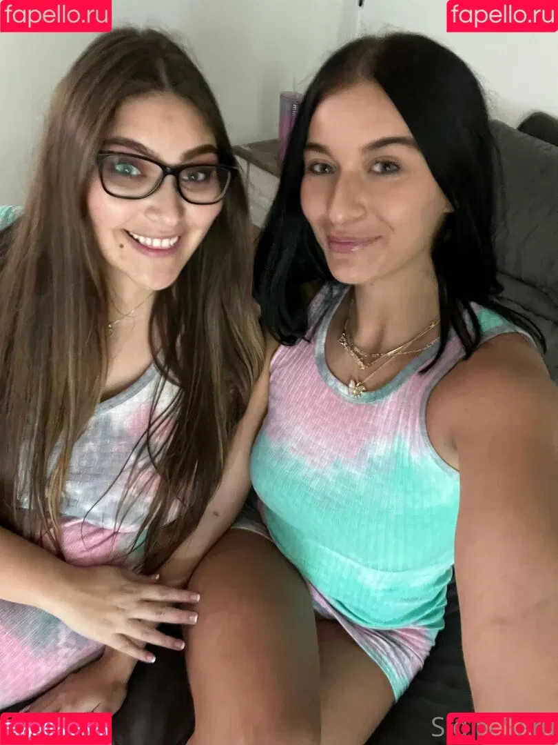 meandmommy Onlyfans Photo Gallery 