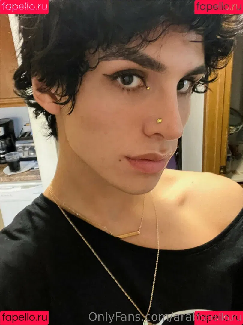 ArabianIliad Onlyfans Photo Gallery 