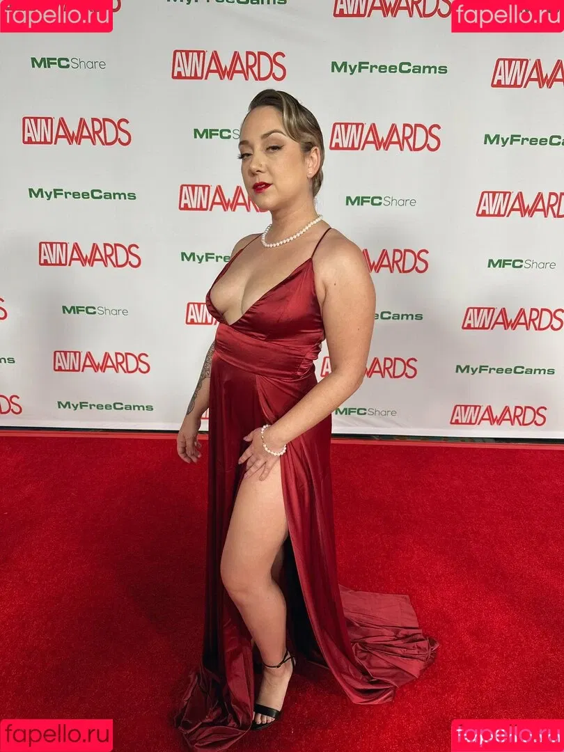 Remy LaCroix Onlyfans Photo Gallery 