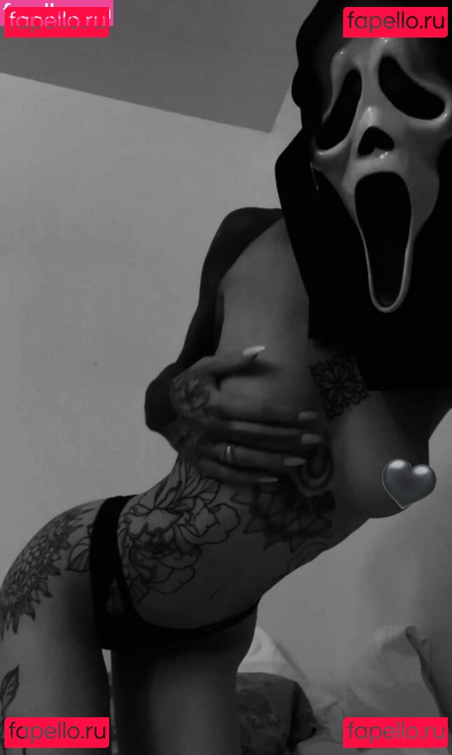 screamformepoe Nude Onlyfans Photo 4