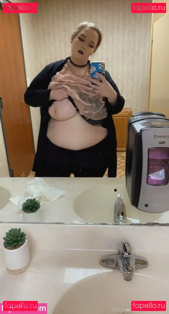 alyxston3 Onlyfans Photo Gallery 