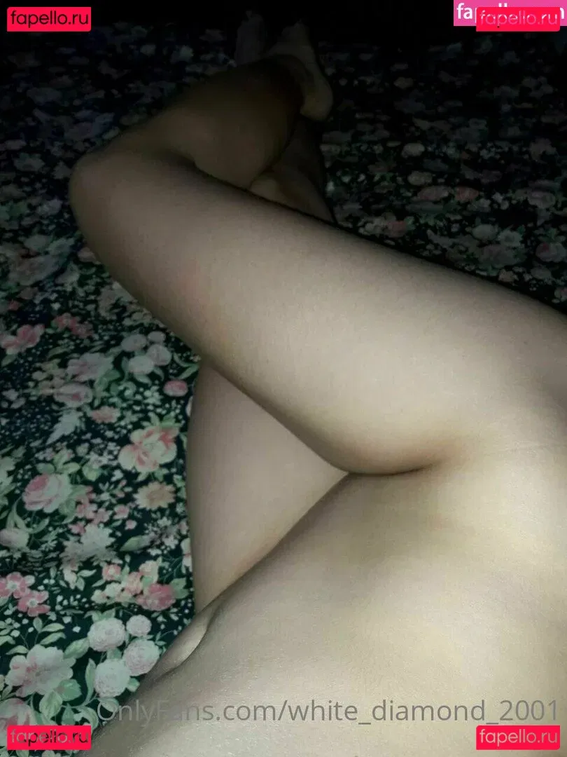 white_diamond_2001 Onlyfans Photo Gallery 