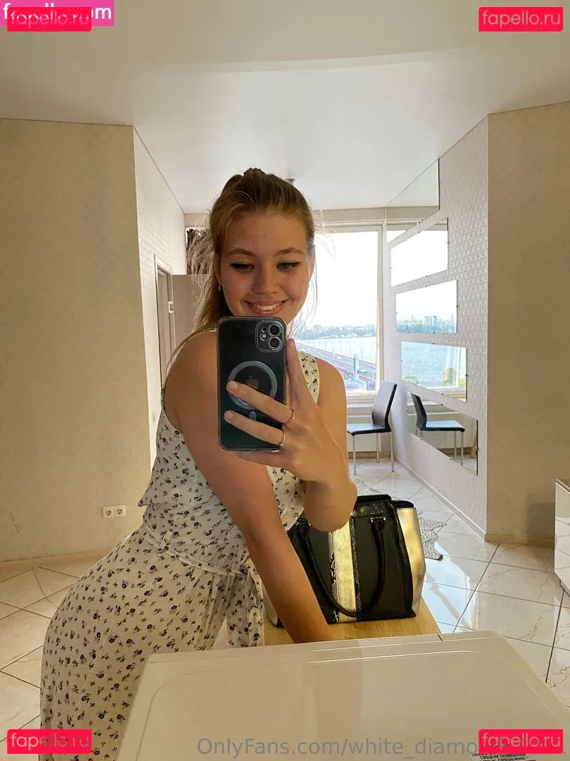 white_diamond_2001 Onlyfans Photo Gallery 