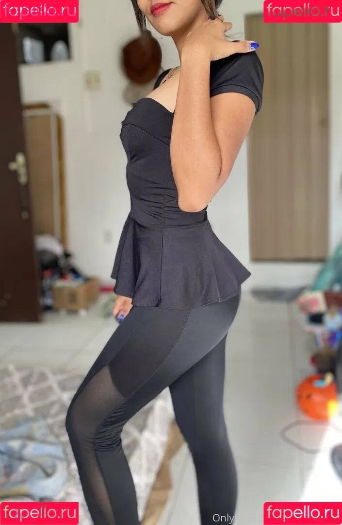 Angieblue21 Onlyfans Photo Gallery 