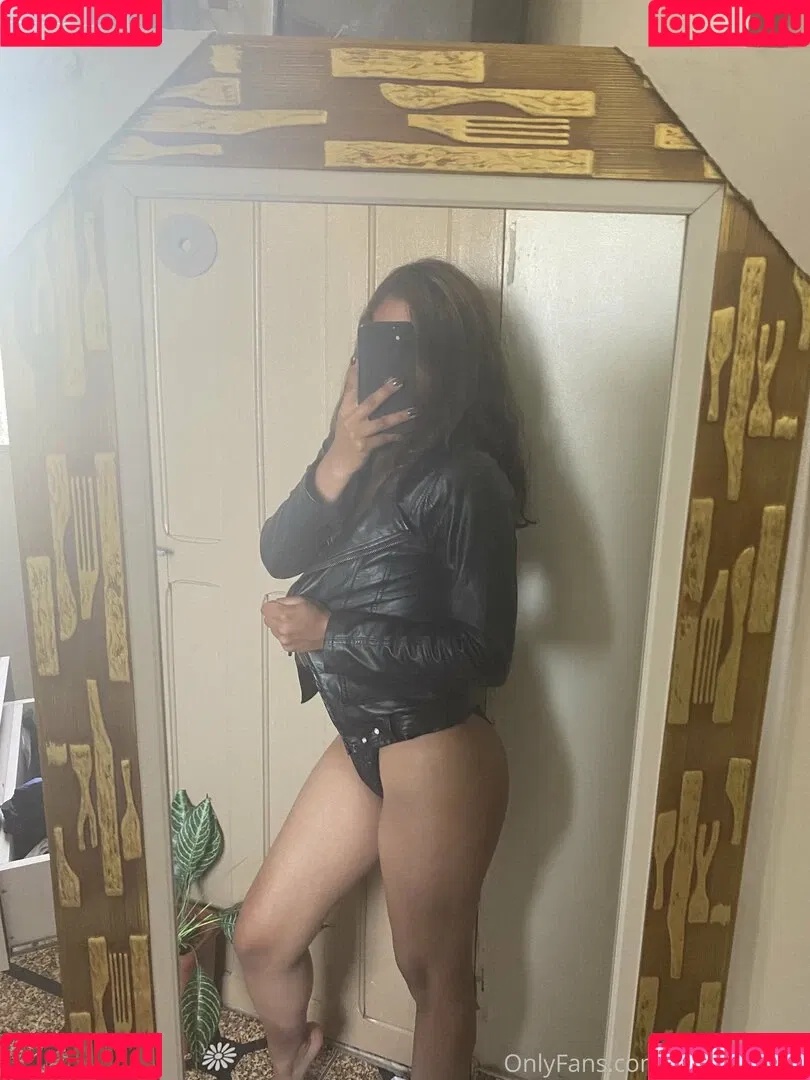Angieblue21 Onlyfans Photo Gallery 