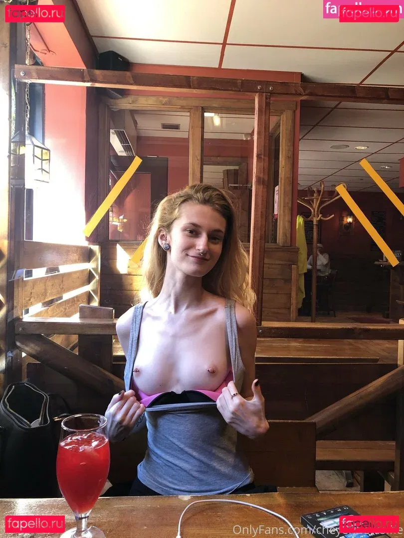 snakefoxbox Onlyfans Photo Gallery 