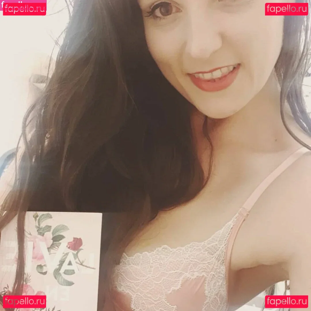 Ivy Rain Onlyfans Photo Gallery 