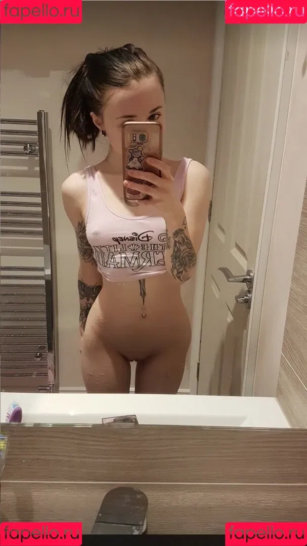Lunar.xo Onlyfans Photo Gallery 