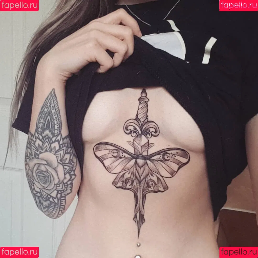 Lunar.xo Onlyfans Photo Gallery 