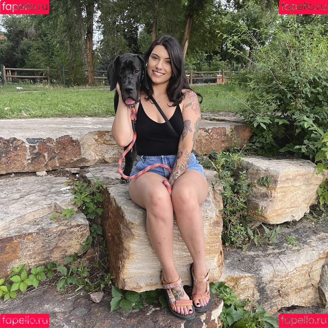 Lunar.xo Onlyfans Photo Gallery 