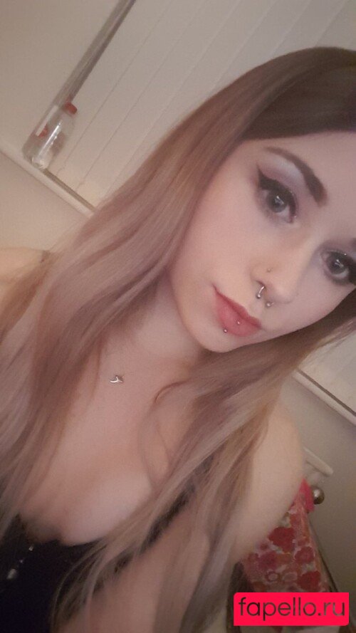 Lunar.xo Nude Onlyfans Photo 24