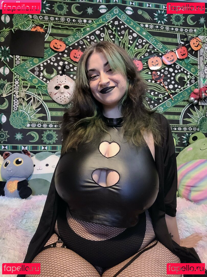 gutr0tted Nude Onlyfans Photo 39