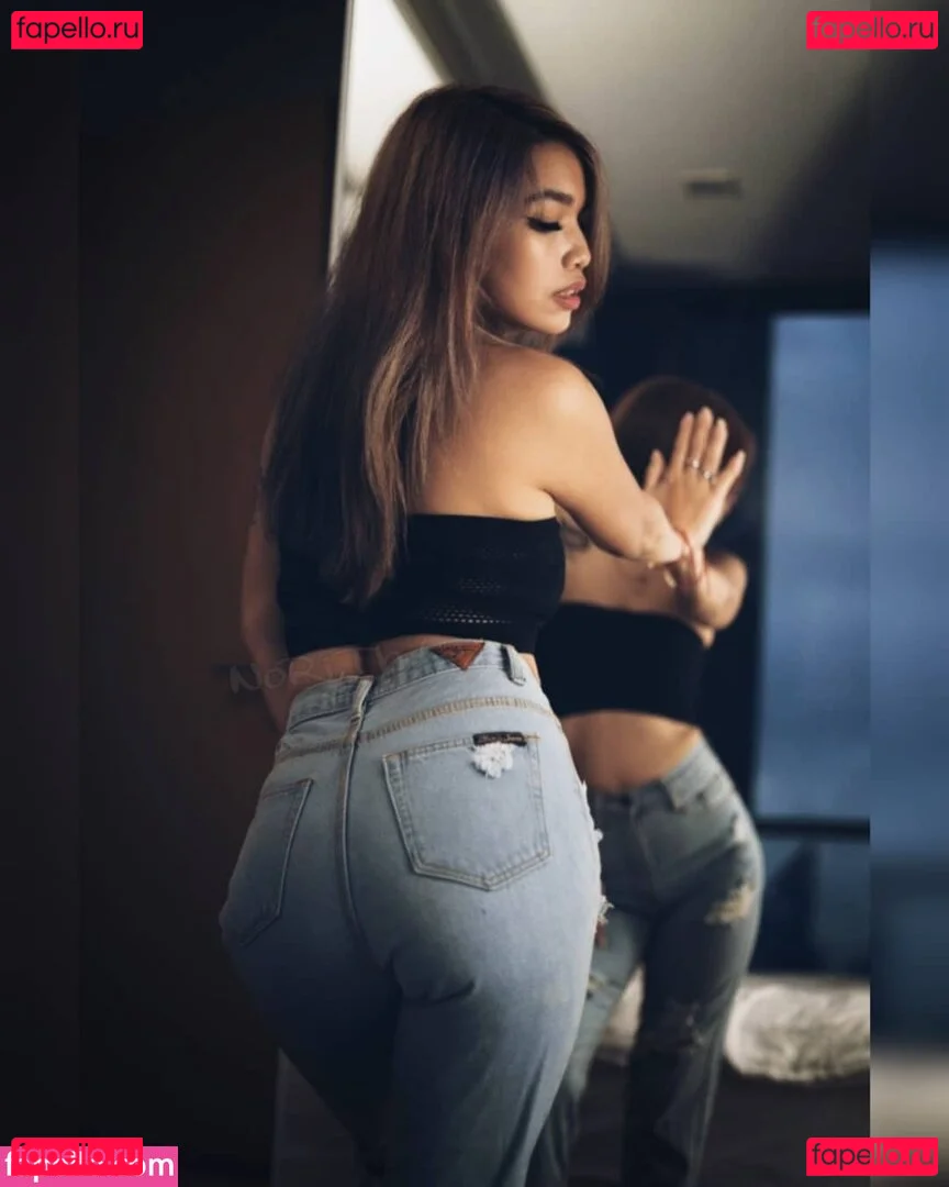 nori.thita Onlyfans Photo Gallery 