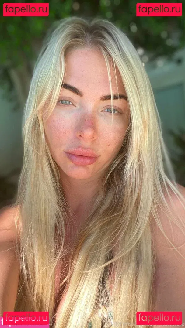 yogatrainer Onlyfans Photo Gallery 