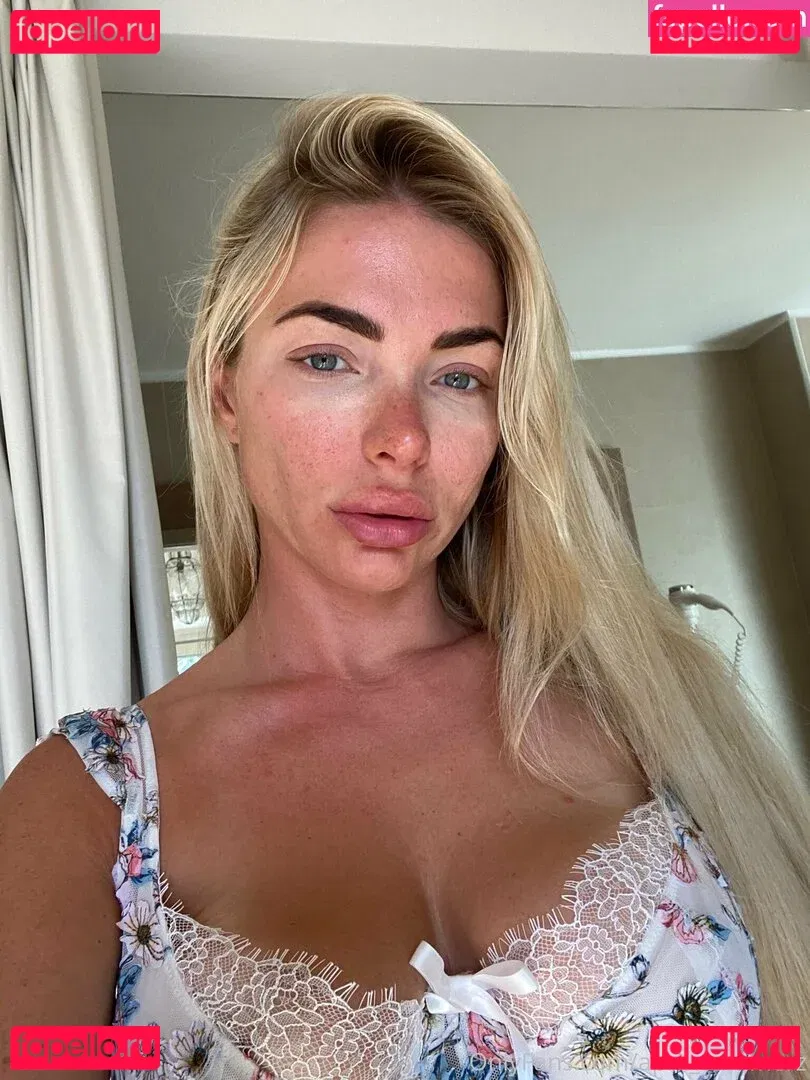 yogatrainer Onlyfans Photo Gallery 