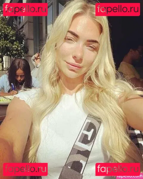 yogatrainer Onlyfans Photo Gallery 