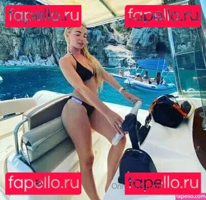 yogatrainer Onlyfans Photo Gallery 