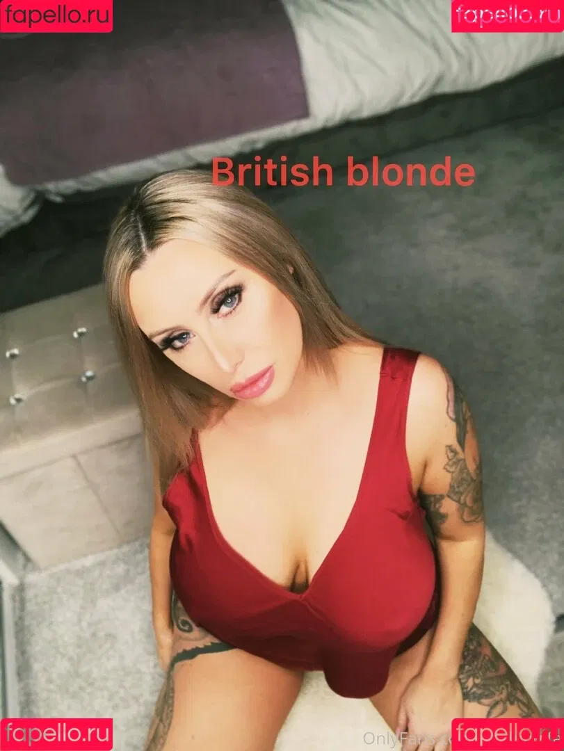 hotsluttymilf Onlyfans Photo Gallery 