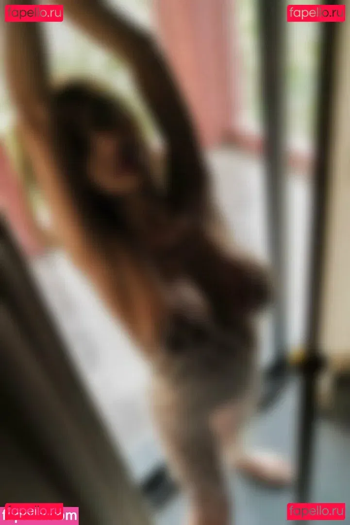 Foxy Fuengfah Onlyfans Photo Gallery 