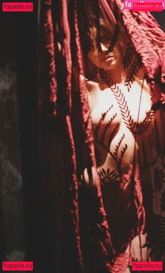 Foxy Fuengfah Onlyfans Photo Gallery 