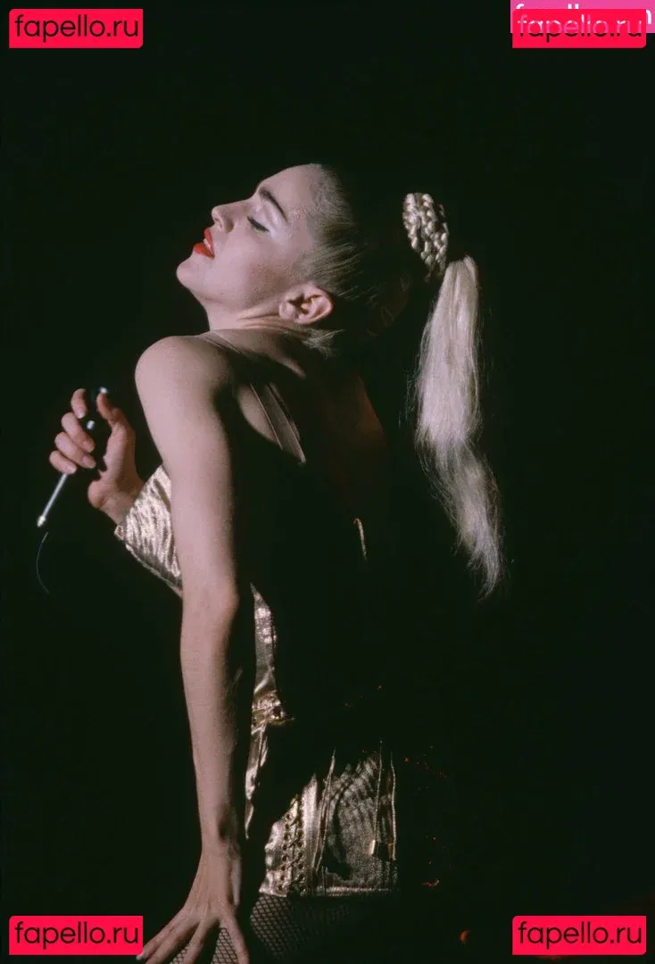 Madonna Onlyfans Photo Gallery 