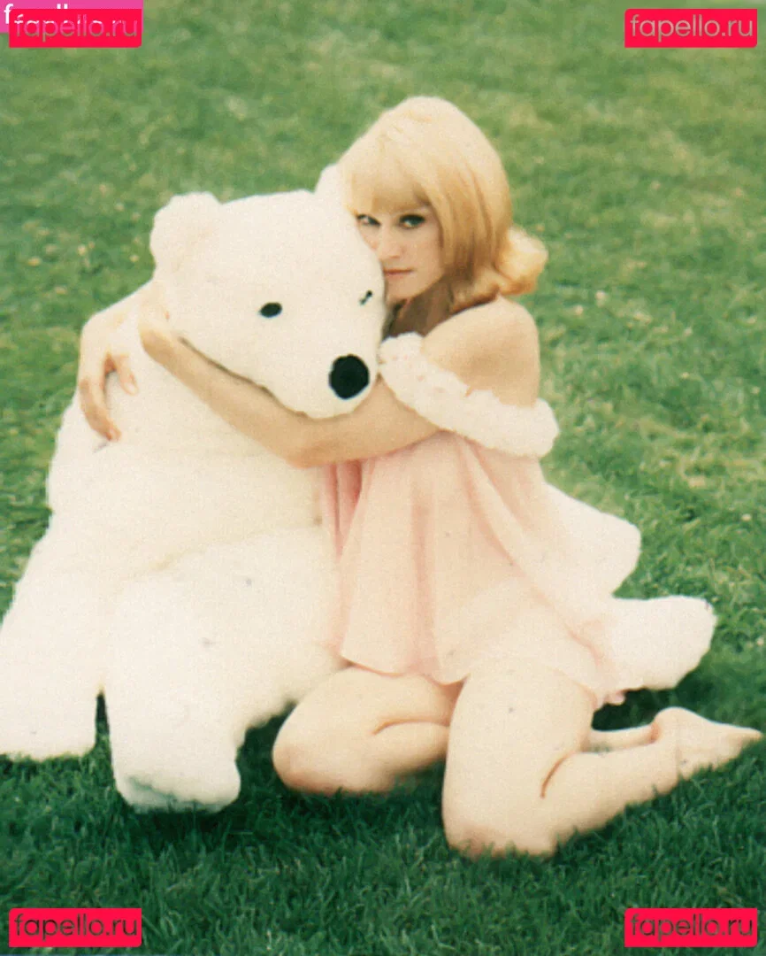 Madonna Onlyfans Photo Gallery 