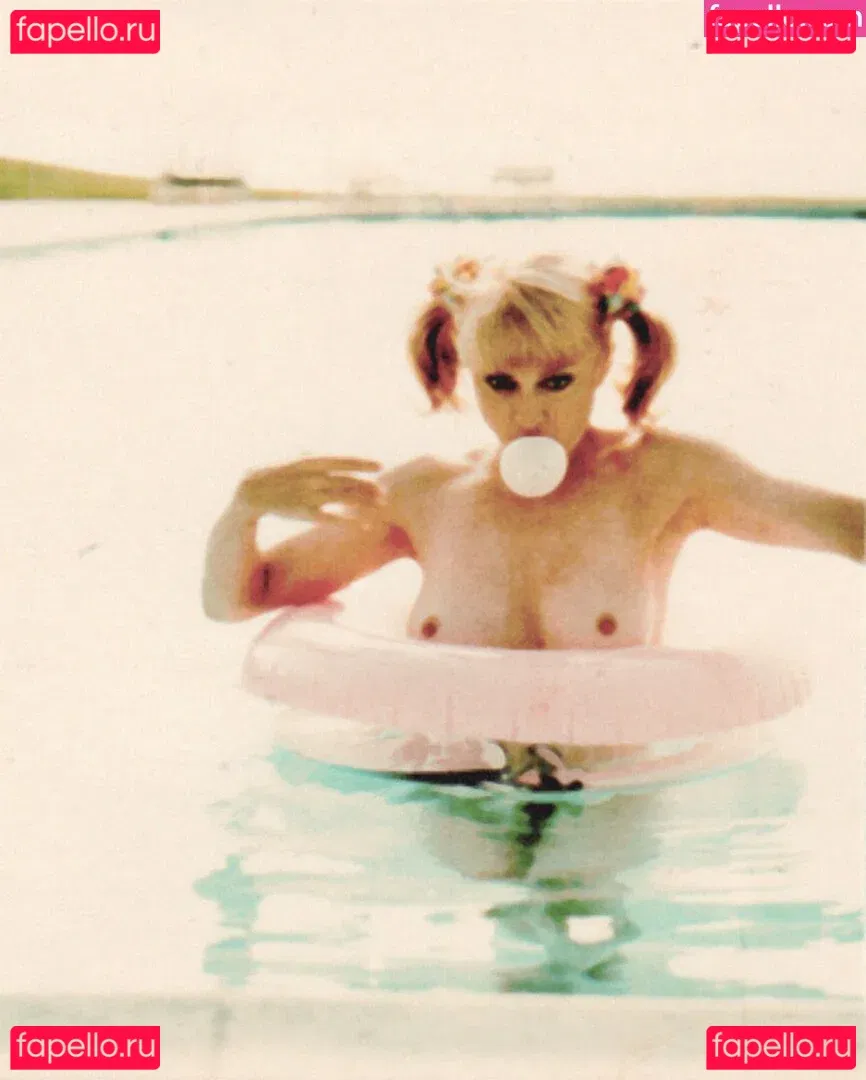 Madonna Onlyfans Photo Gallery 